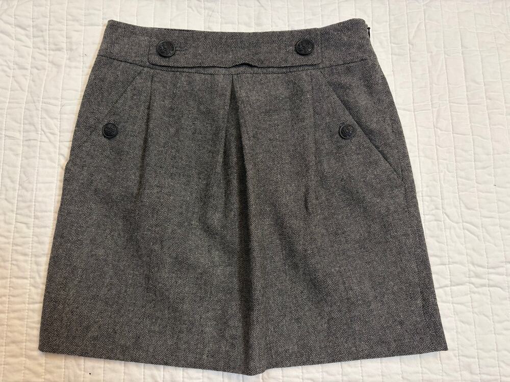 Banana Republic Wool Blend Herringbone Pleated Mini Skirt